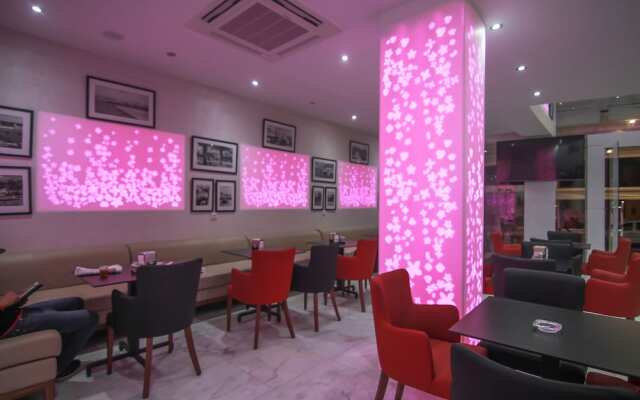 Hotel Kenzo