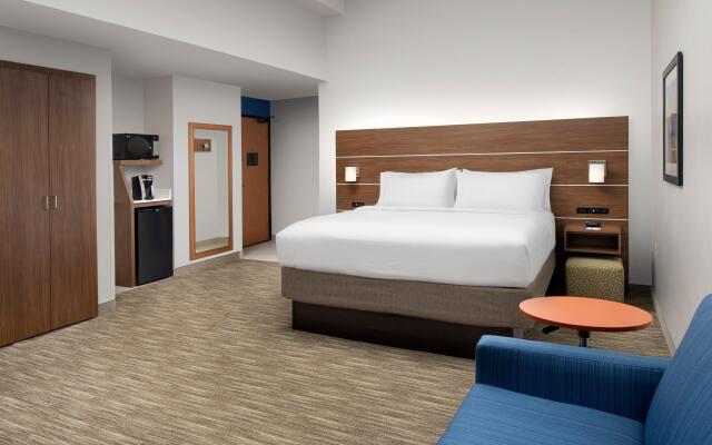 Holiday Inn Express San Antonio N-Riverwalk Area by IHG