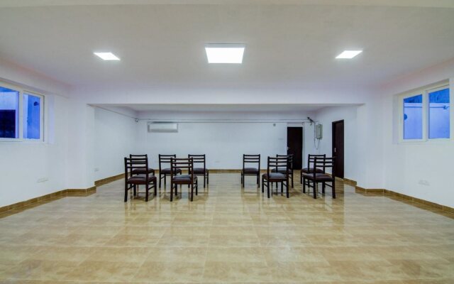 Grand Tiara Hotel