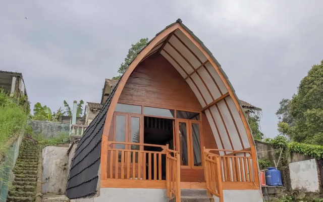 RedDoorz Resort at Ciater 3(RedDoorz Resort @ Ciater 3)