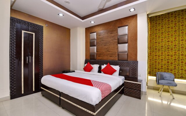 OYO 360 Hotel Manzil