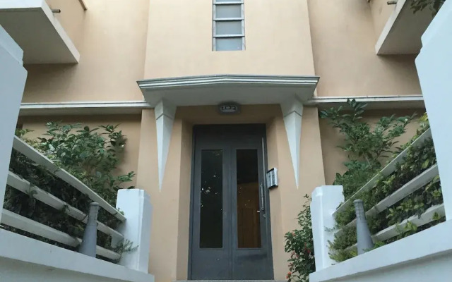 Rothschild Tel-Aviv Studio