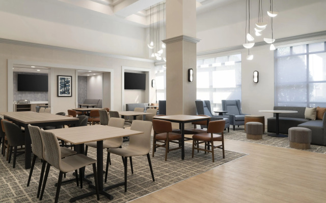 Hyatt Select Richmond/Chester