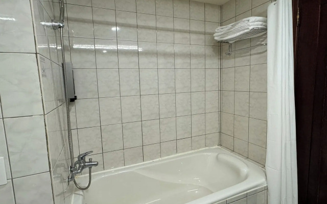 Xin She Hotel - Chungli