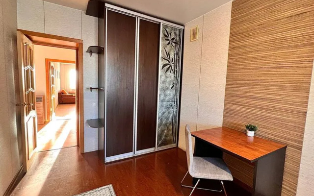 Voyage Apartment on 50 let Oktyabrya Street, 29