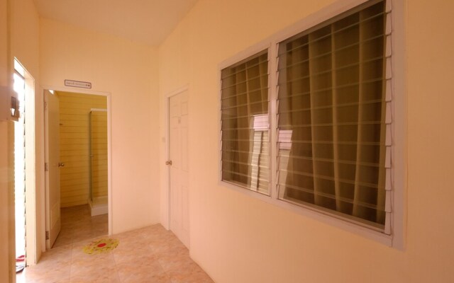 Me Hostel