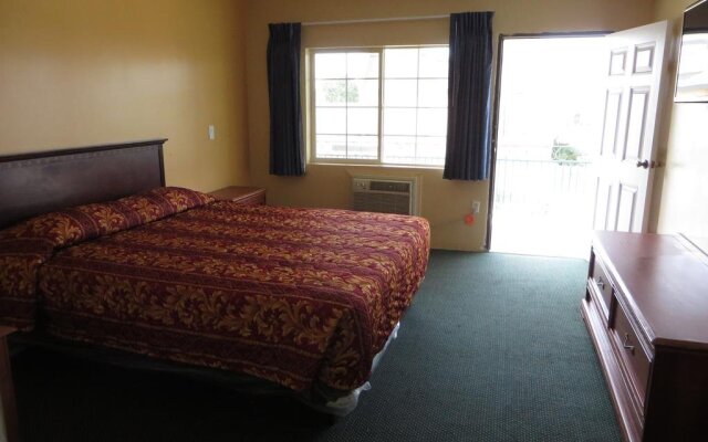 Del Playa Inn