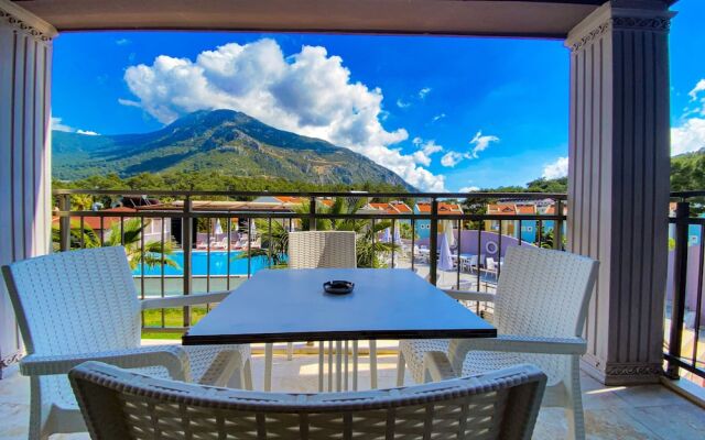 Fethiye Nokta Kaya Suit