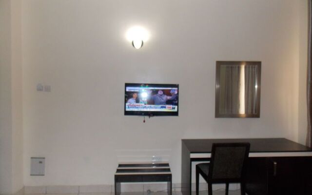 Nevada Inn Hotels And Suites