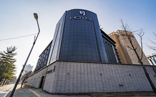 Ansan Hotel Wol