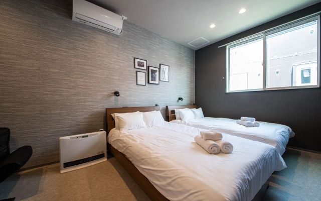 The Plaza Hotel S4W12