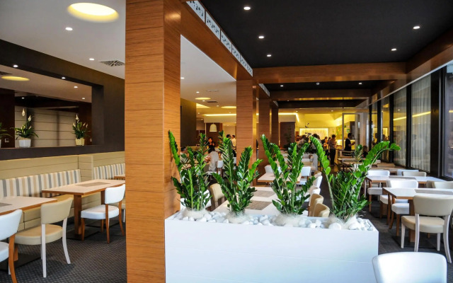 Oxygen Lifestyle Hotel