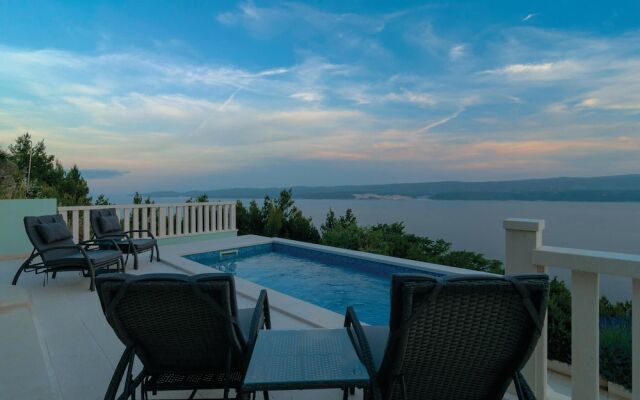 Amazing Home in Celina With Wifi and 4 Bedrooms