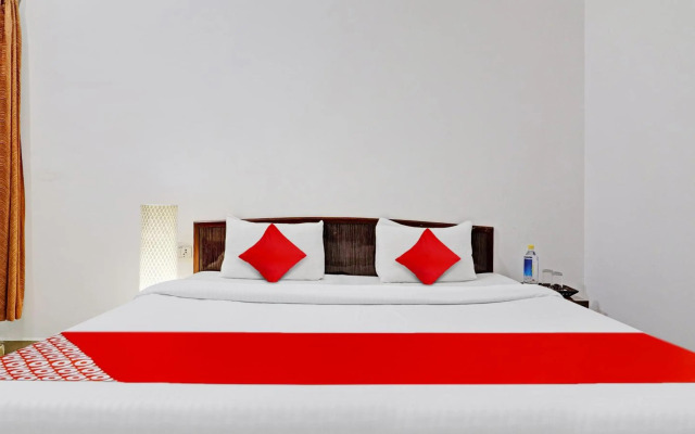 OYO Flagship 80502 Hotel 7 Days Homestay