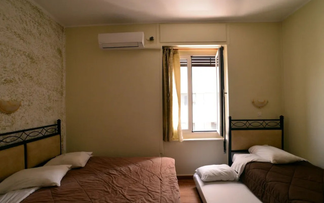 Hotel Electra