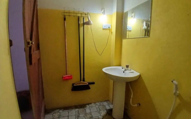 Alankuda Dolphin Village Hotel