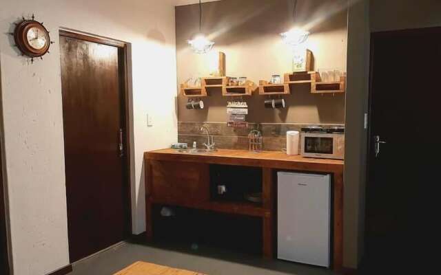 Rocky Hollow Guest Farm