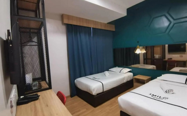 Smile Hotel Selayang Point