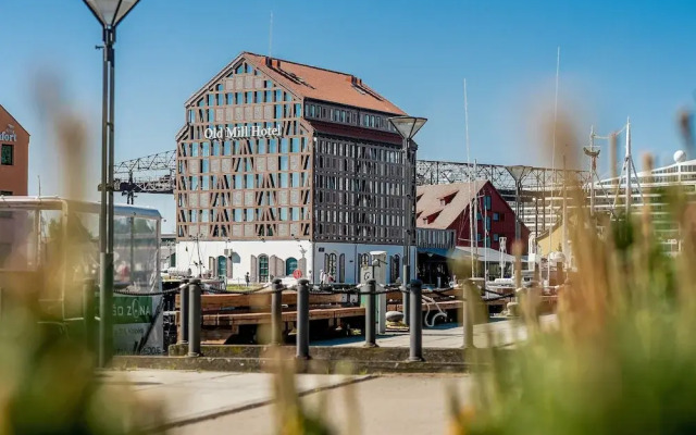 Old Mill Hotel