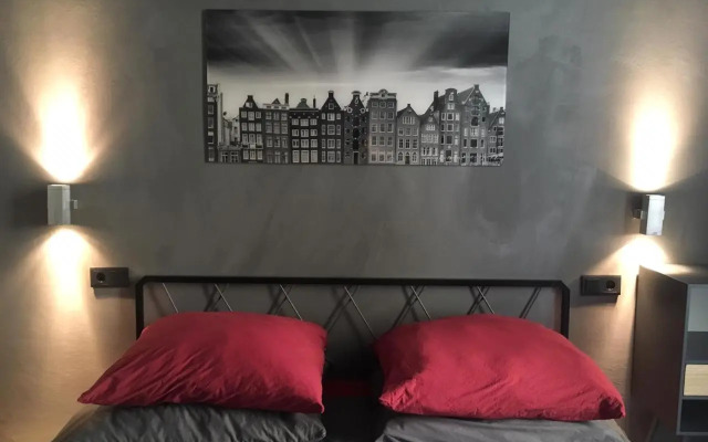 Powerfull Apartment in Berlin alexanderplatz