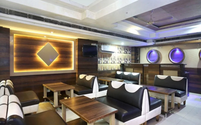 Hotel Aaditya Majha Continental