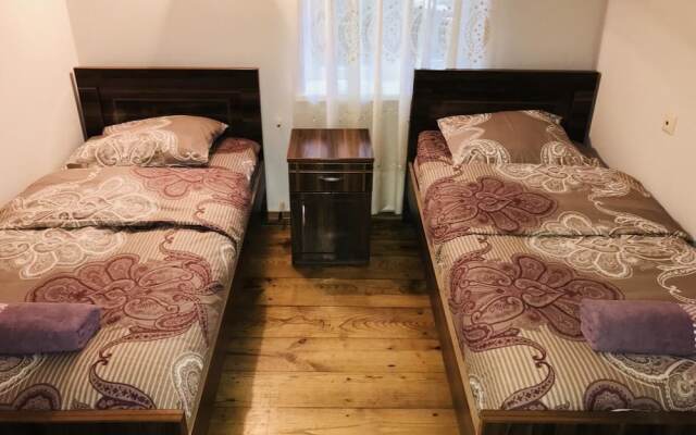 Guest House Minimal