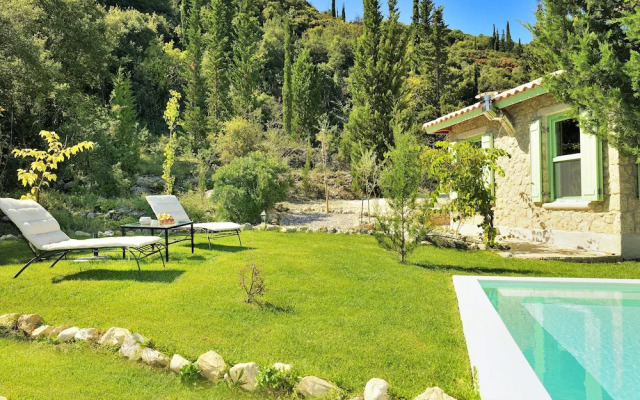Mounty Island Villas