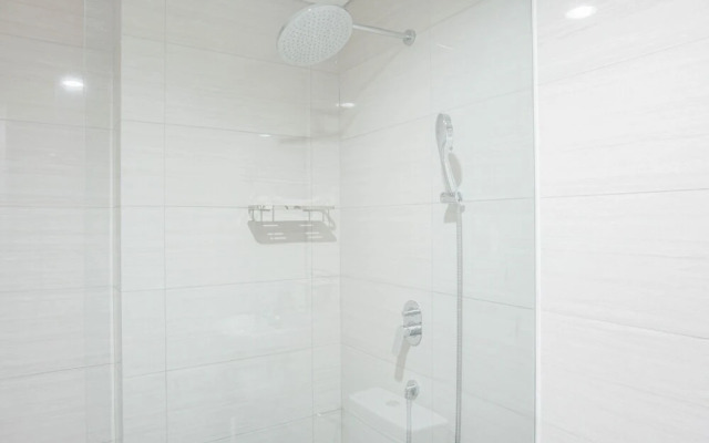 Luxury Design 2Br At Ciputra International Apartment