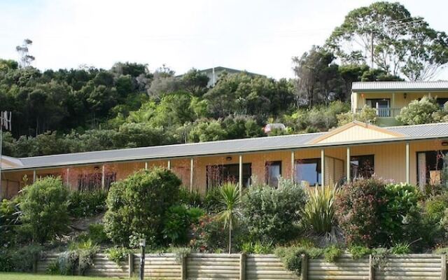 Whatuwhiwhi TOP 10 Holiday Park