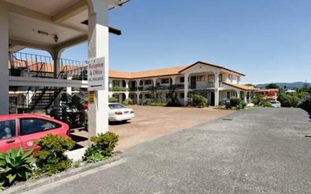 Dalma Court Motor Inn