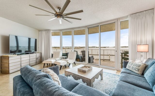 Crb0205 3 Bedroom Condo