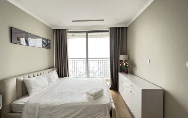 Vinhomes Gardenia - 2 Brs Apartment