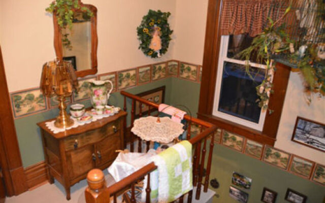 Country Doll House Bed And Breakfast