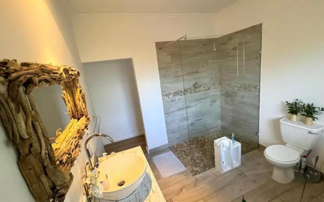 Plett57 - Self Catering - Room No2