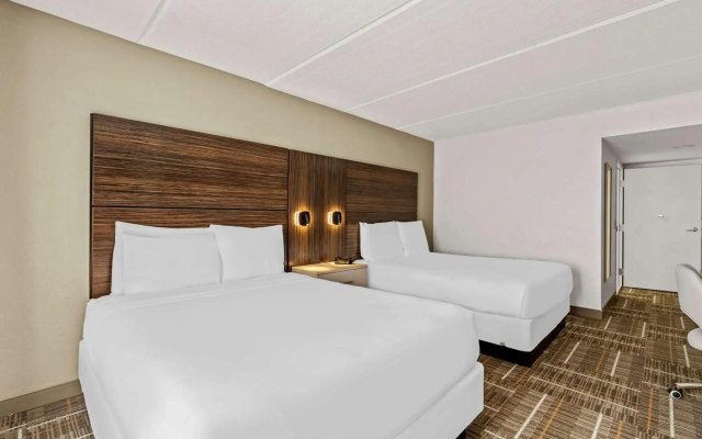 Sonesta Essential Orlando Airport