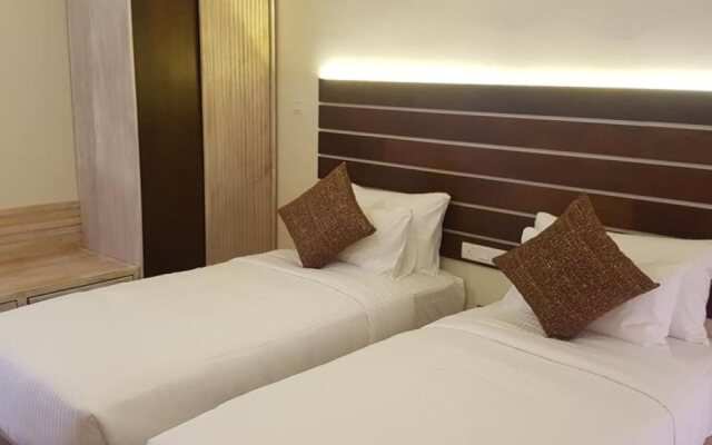 Hotel Cloud Nine