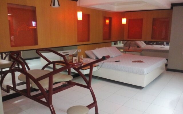 Hotel Sogo Quirino Motor Drive Inn