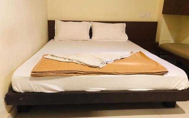 STAYMAKER Bright Palace Residency