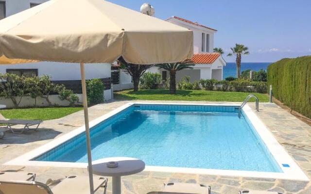 Platzia Beach Villas