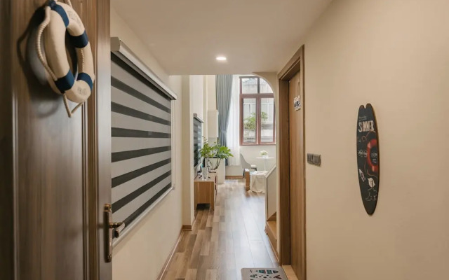 Tamundi Homestay Train street view