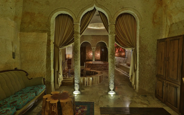 Oread Cave Suites