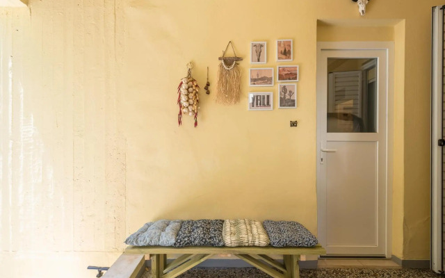 Athens Garden House - Heated Jacuzzi - free bikes