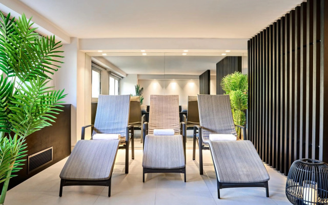 Hotel Iris