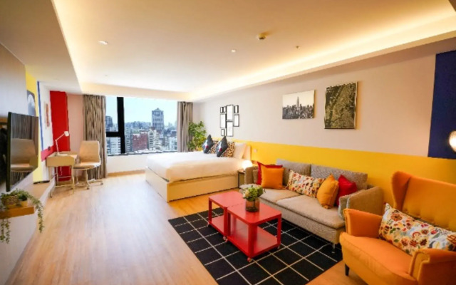 Fullon Poshtel Kaohsiung