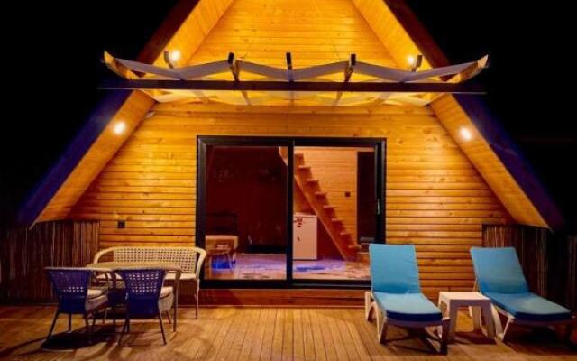 Wonderful Bungalow with Private Pool, Garden and BBQ in Fethiye