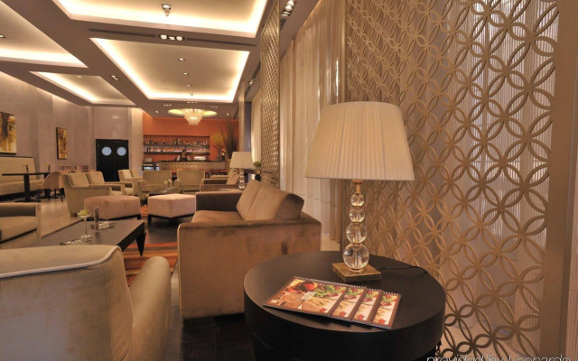 Warwick Il Palazzo Amman Hotel