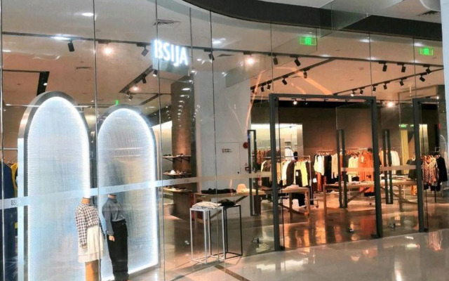 Chimelong LOVE Theme Apartment