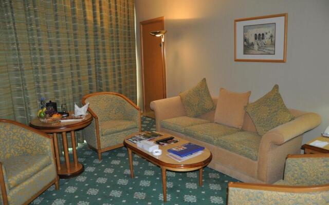 Grand Continental Hotel