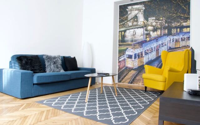 Standard Apartment by Hi5 - Mérleg 12.