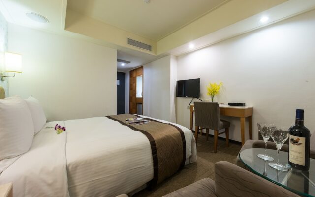 Forward Suites